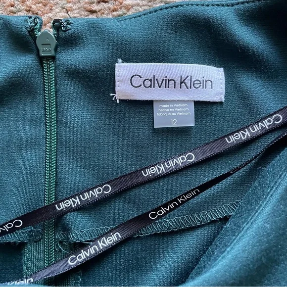 $129 Org NWT Calvin Klein Green Sheath Dress Sz L Capsule Minimalist Pearl Event - Picture 5 of 8